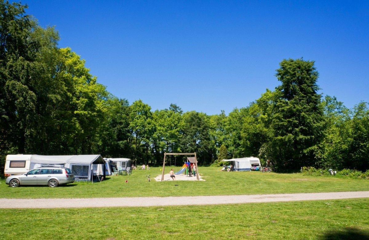 ACSI Camping Groningen: Landgoedcamping Nienoord